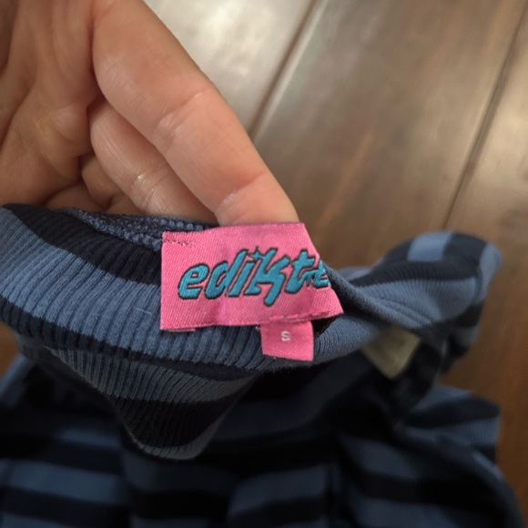 Edikted top - Picture 3 of 3